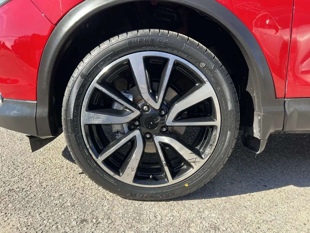 Nissan Qashqai снимка Nissan Qashqai
