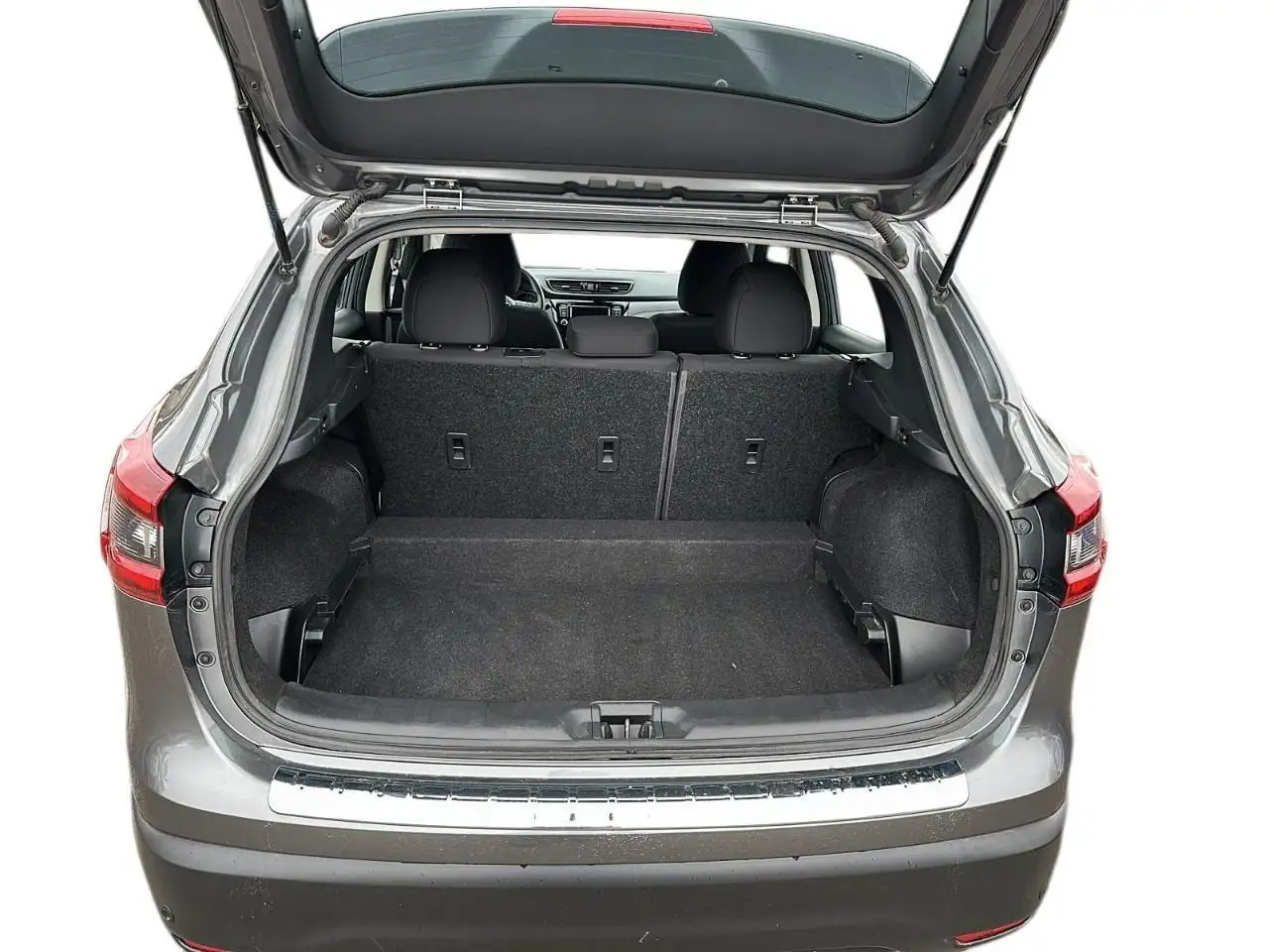 Nissan Qashqai снимка Nissan Qashqai