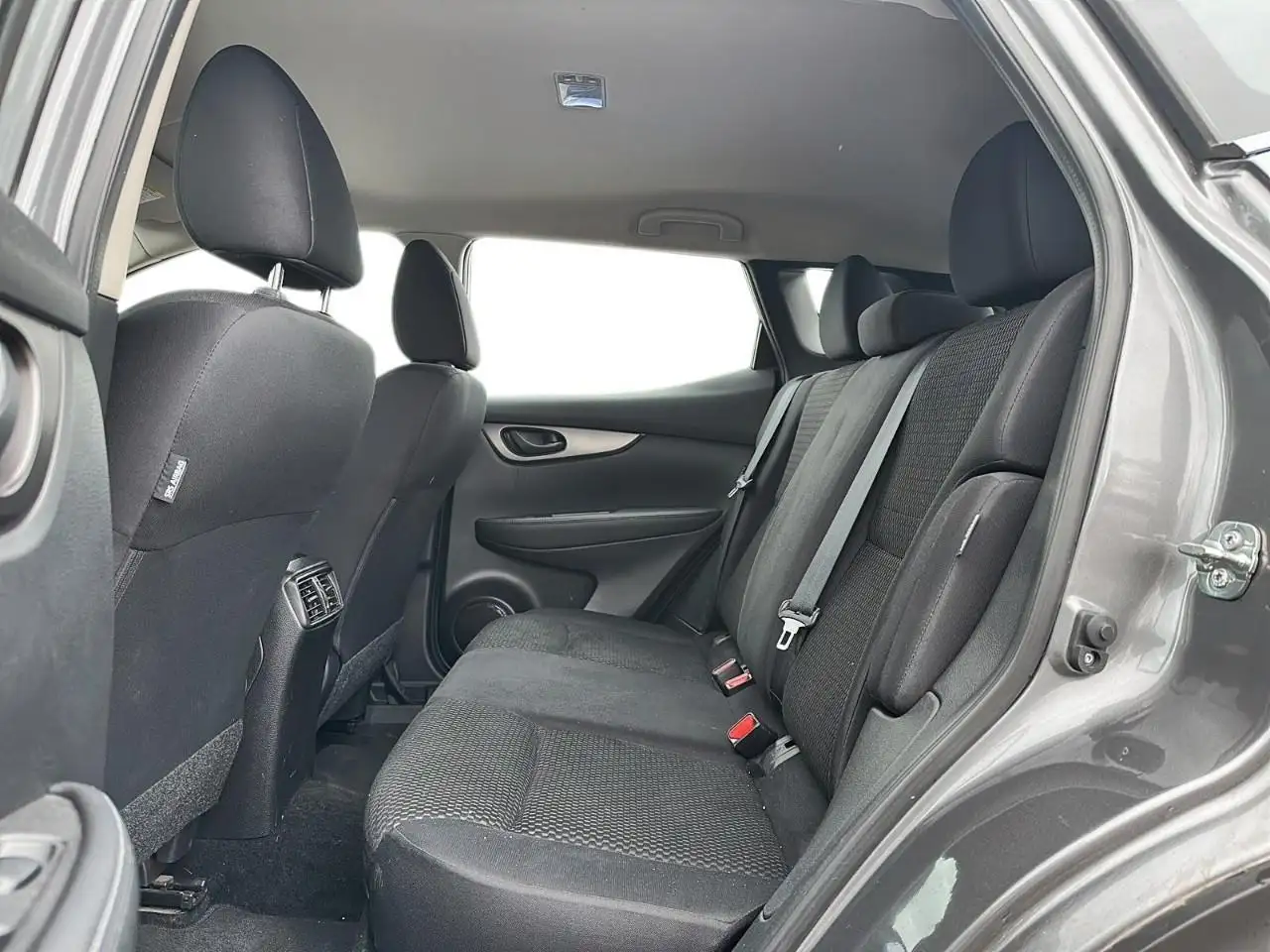 Nissan Qashqai снимка Nissan Qashqai