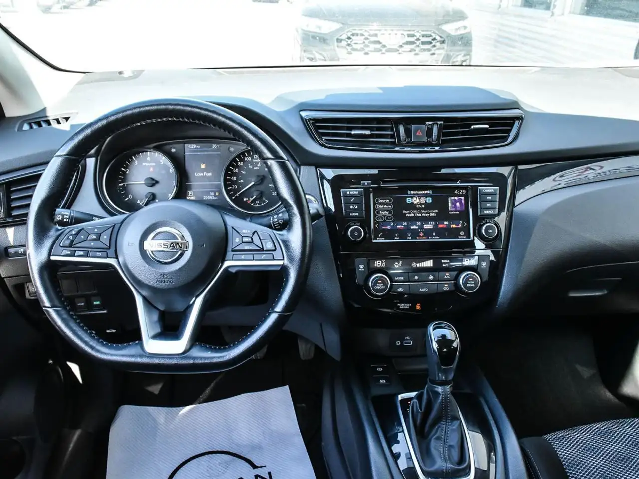 Nissan Qashqai fotografie Nissan Qashqai