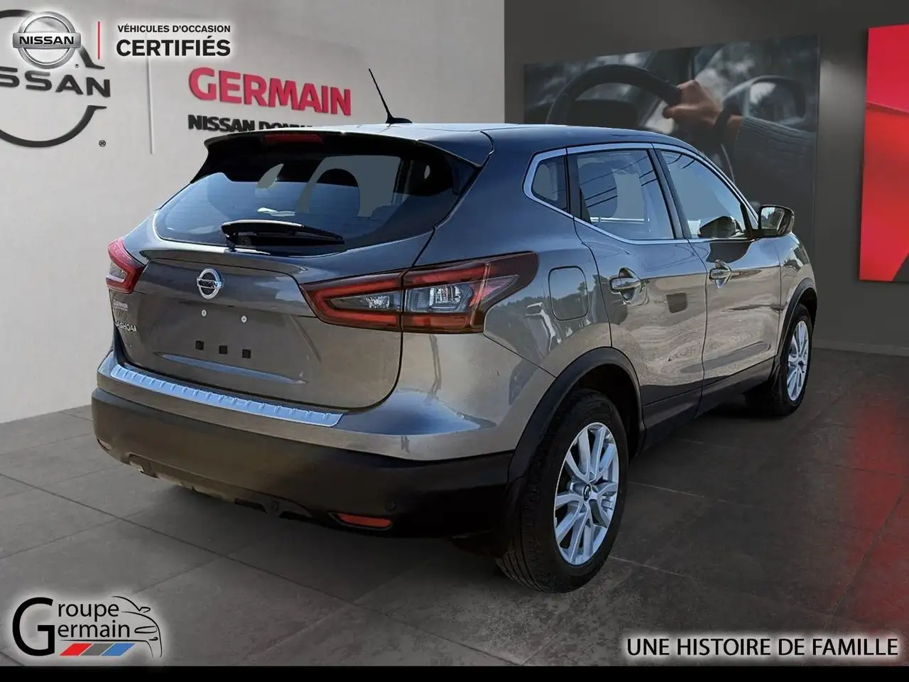 Nissan Qashqai снимка Nissan Qashqai