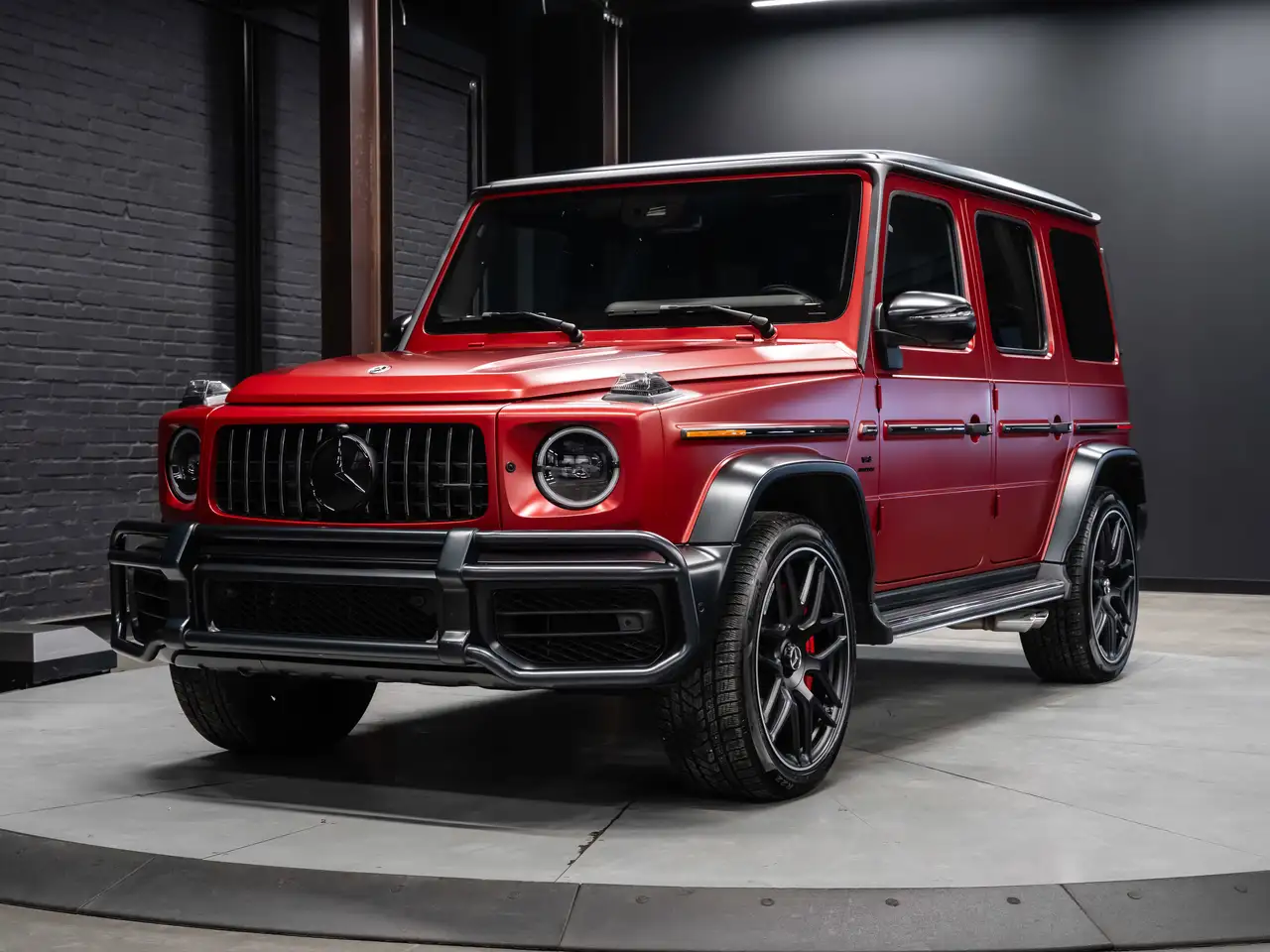 Mercedes-Benz G-Class снимка Mercedes-Benz G-Class