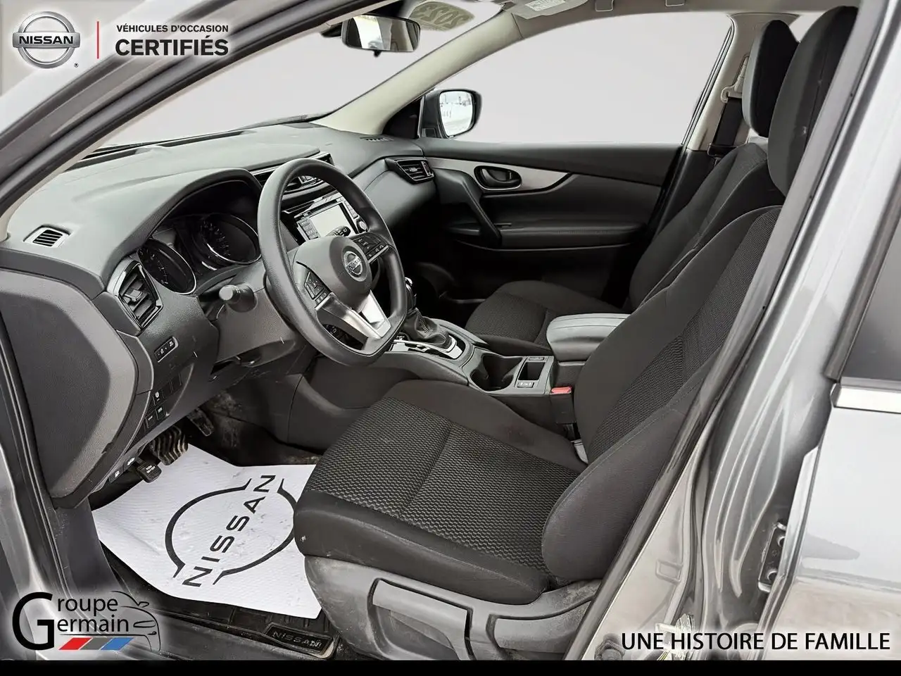 Nissan Qashqai снимка Nissan Qashqai