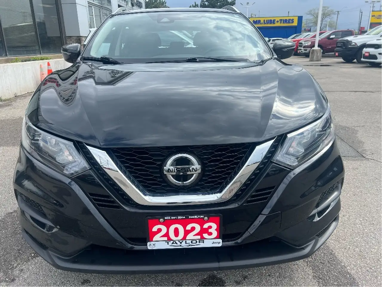 Nissan Qashqai снимка Nissan Qashqai