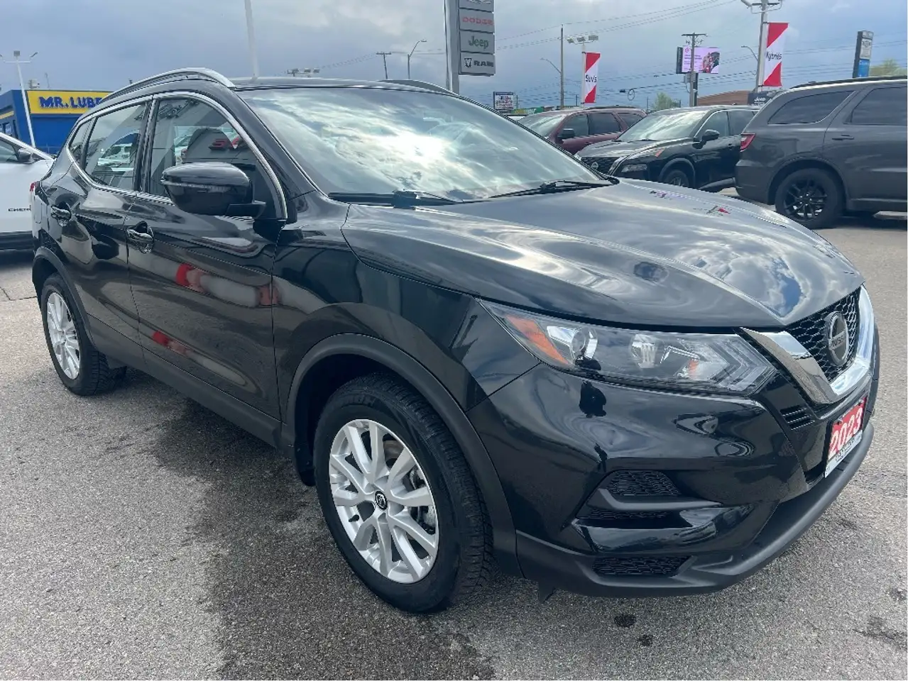 Nissan Qashqai снимка Nissan Qashqai