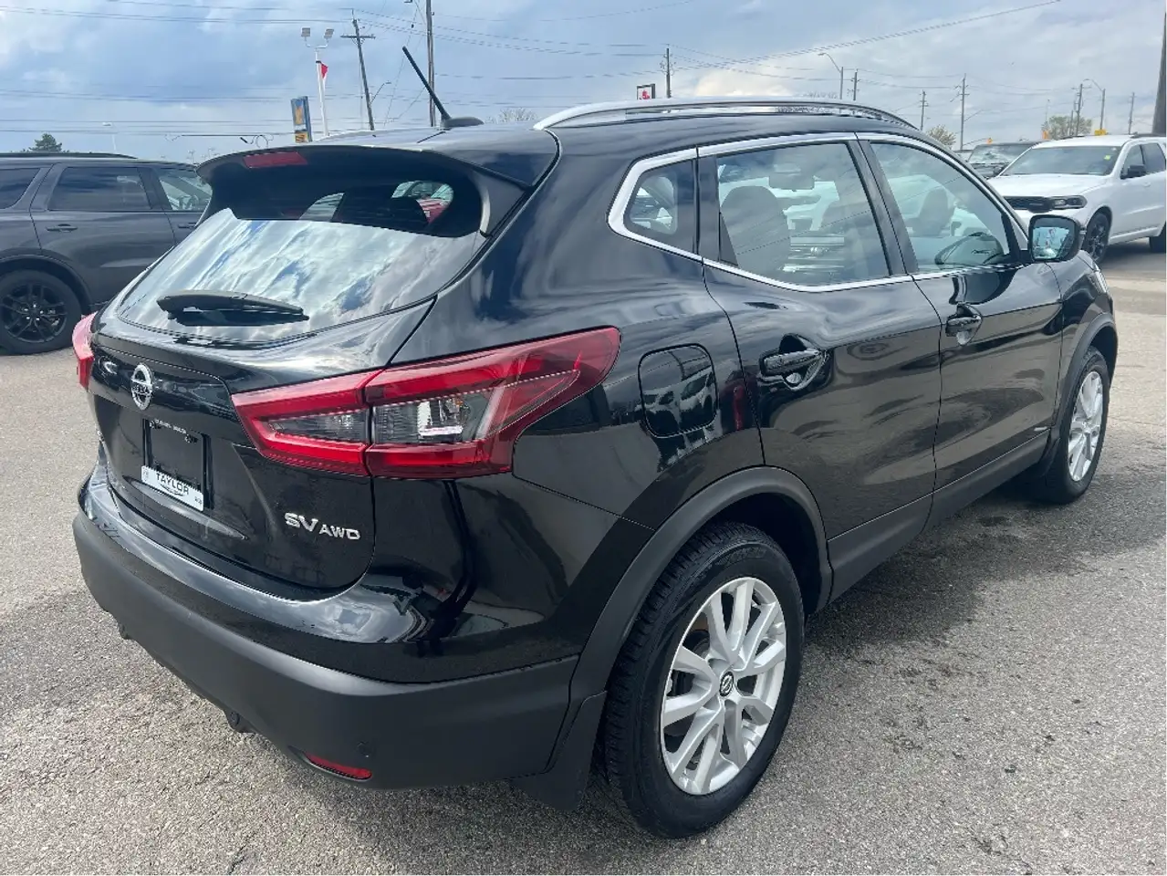 Nissan Qashqai снимка Nissan Qashqai