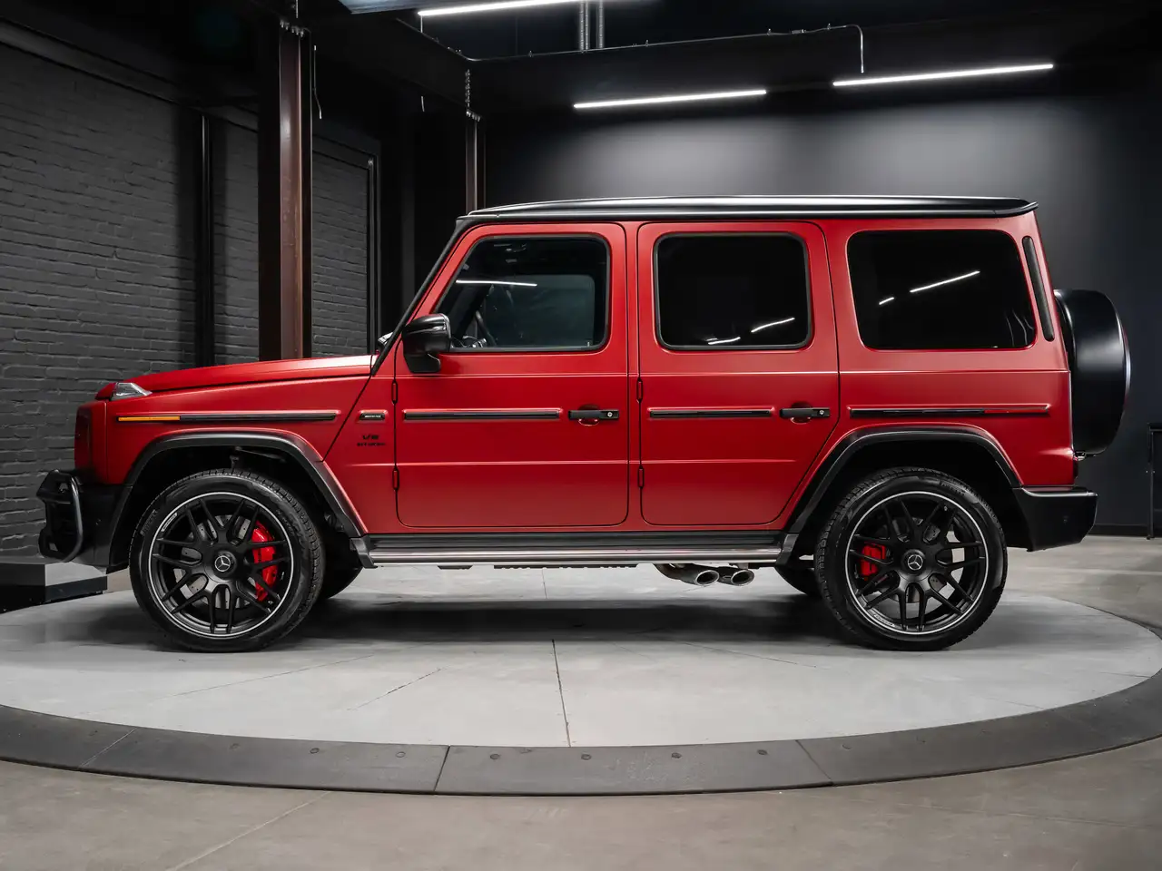Mercedes-Benz G-Class снимка Mercedes-Benz G-Class