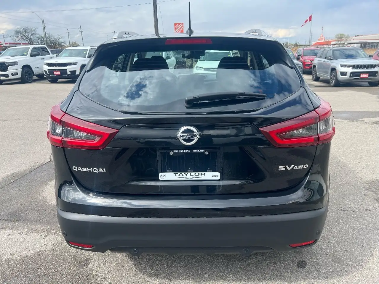 Nissan Qashqai снимка Nissan Qashqai