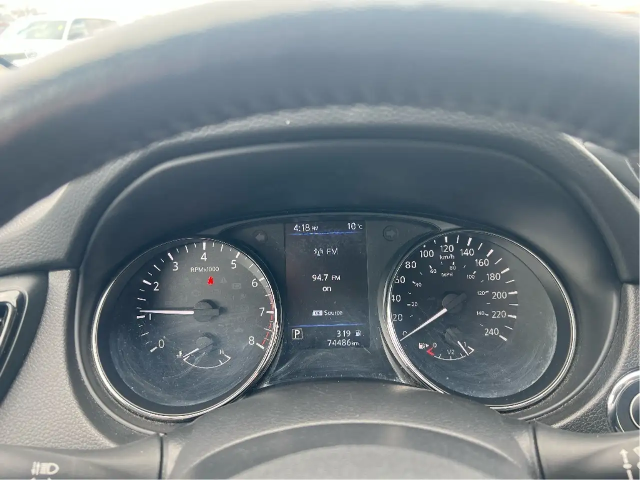 Nissan Qashqai снимка Nissan Qashqai
