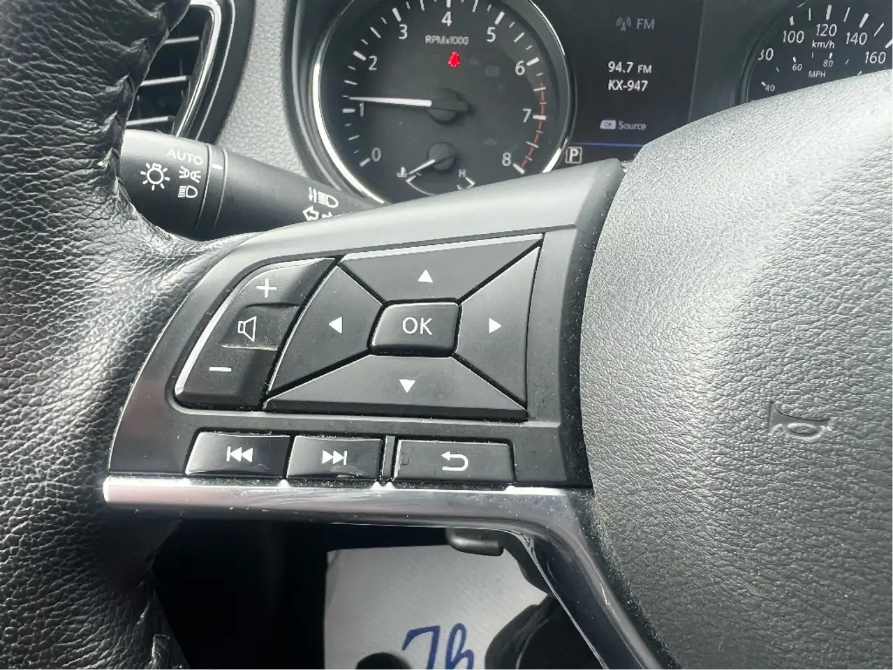 Nissan Qashqai снимка Nissan Qashqai