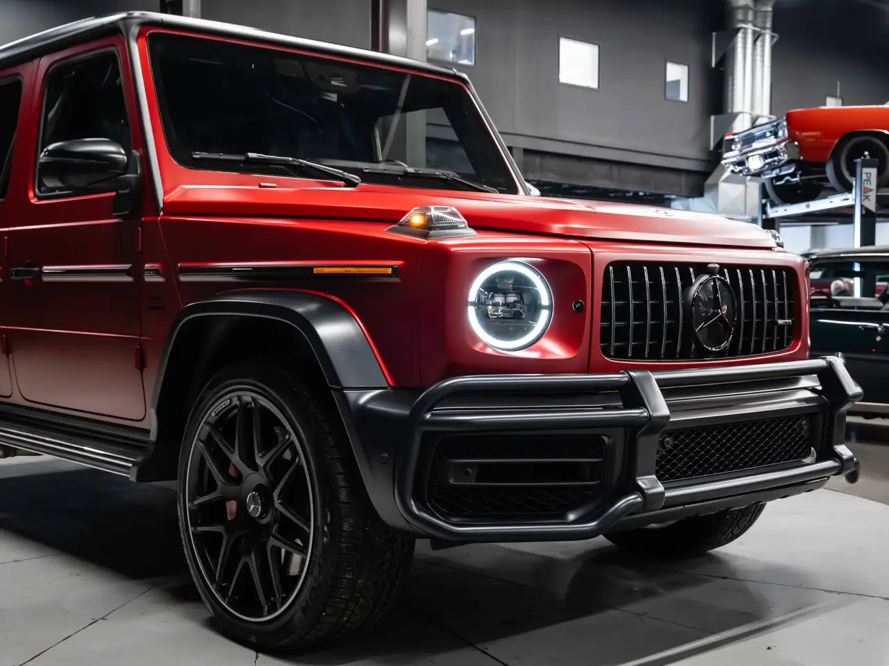 Mercedes-Benz G-Class снимка Mercedes-Benz G-Class
