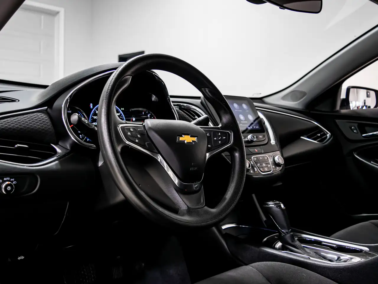 Chevrolet Malibu снимка Chevrolet Malibu