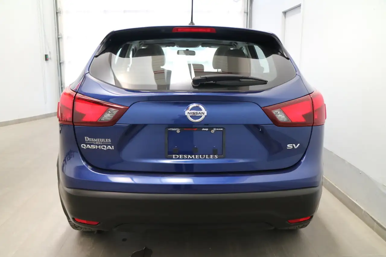 Nissan Qashqai снимка Nissan Qashqai
