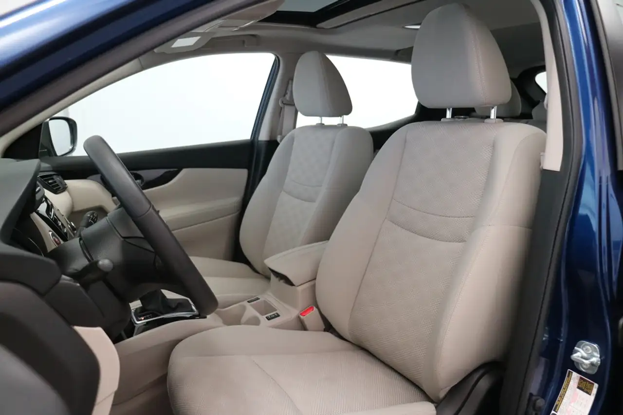 Nissan Qashqai снимка Nissan Qashqai