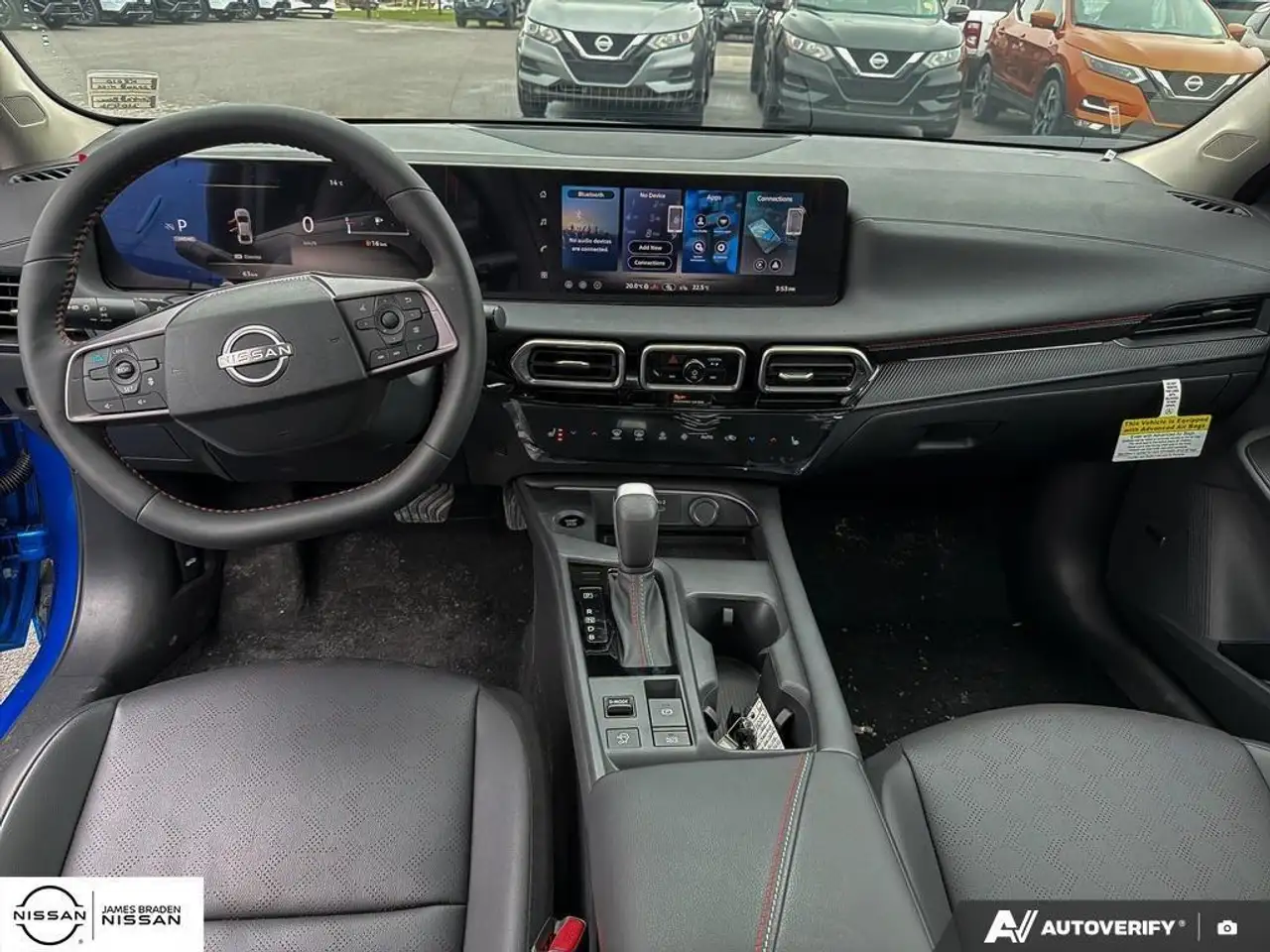 Nissan Sentra снимка Nissan Sentra