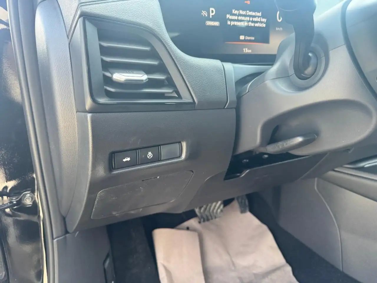 Nissan Sentra снимка Nissan Sentra