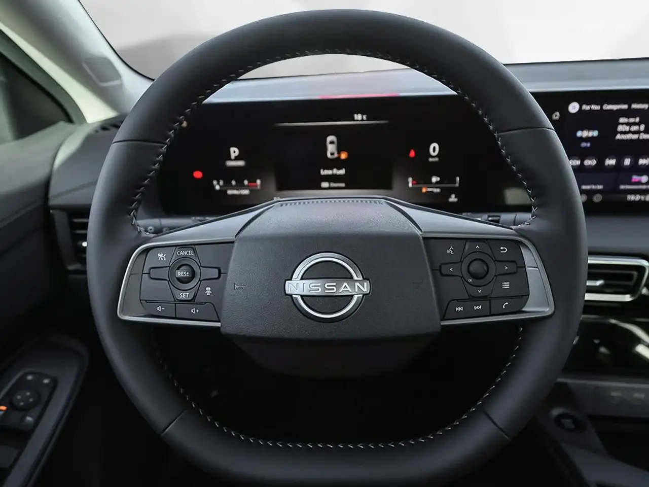 Nissan Sentra fotografie Nissan Sentra