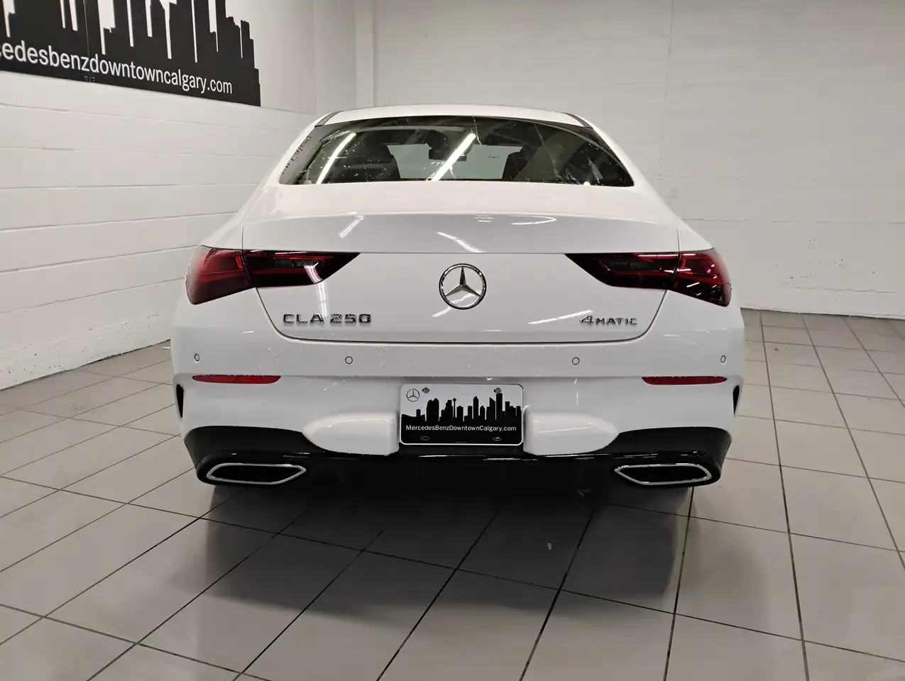 Mercedes-Benz CLA снимка Mercedes-Benz CLA