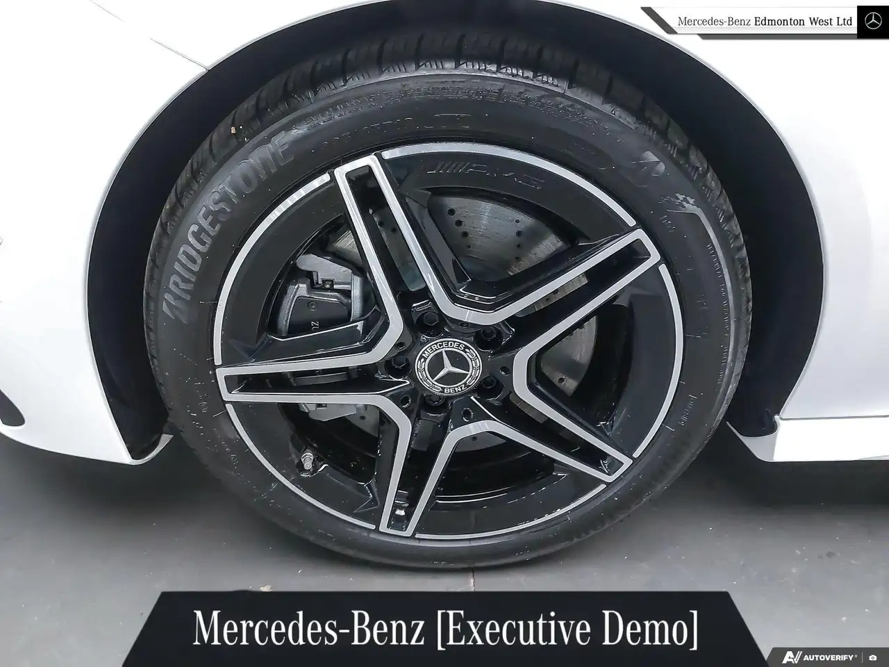 Mercedes-Benz CLA снимка Mercedes-Benz CLA