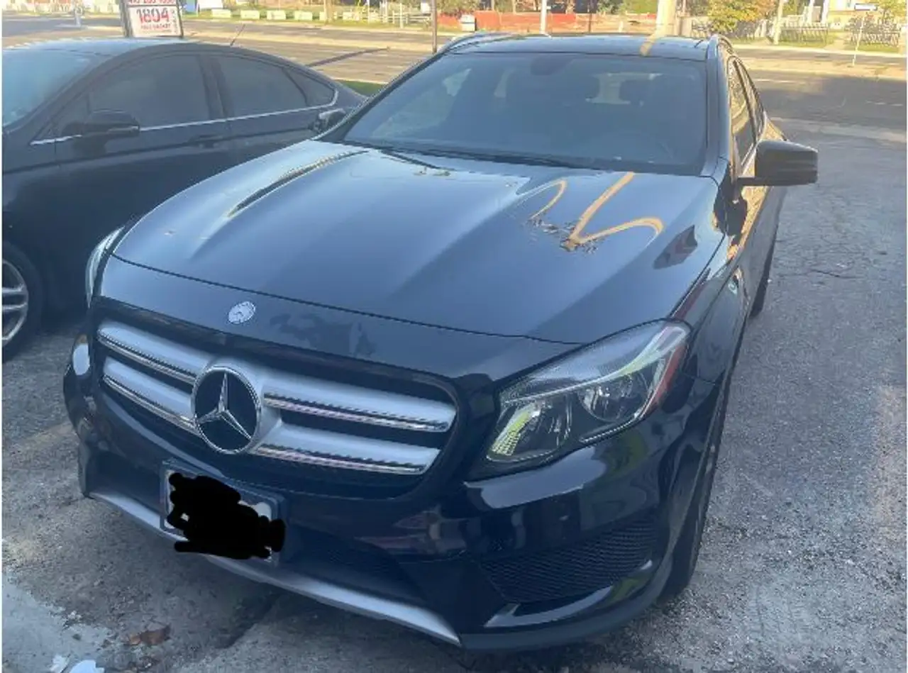 Mercedes-Benz GLA photo Mercedes-Benz GLA