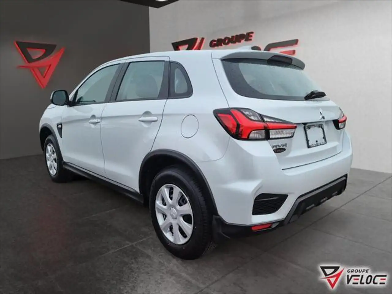 Mitsubishi RVR снимка Mitsubishi RVR