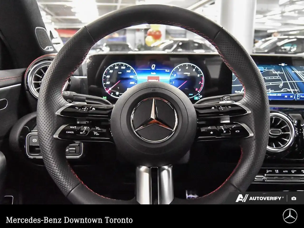 Mercedes-Benz CLA снимка Mercedes-Benz CLA