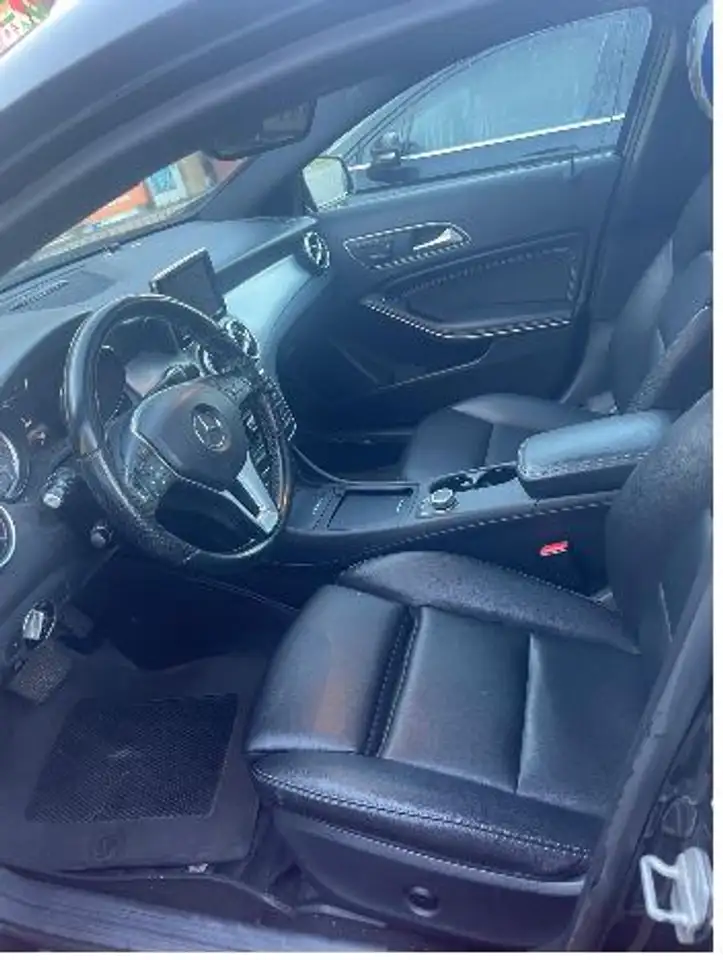 Mercedes-Benz GLA photo Mercedes-Benz GLA