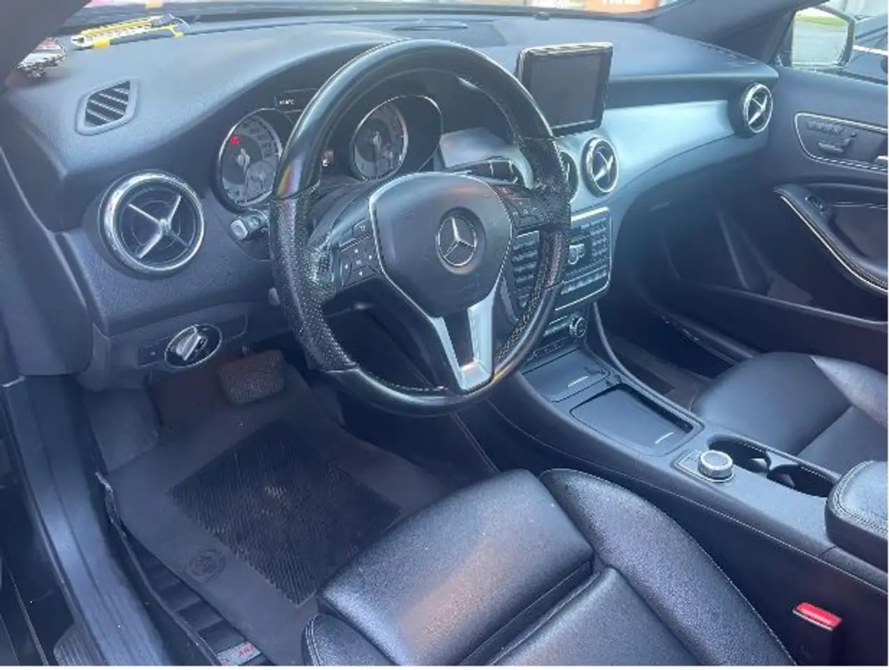 Mercedes-Benz GLA photo Mercedes-Benz GLA