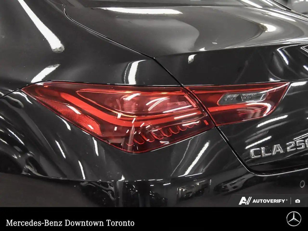 Mercedes-Benz CLA снимка Mercedes-Benz CLA
