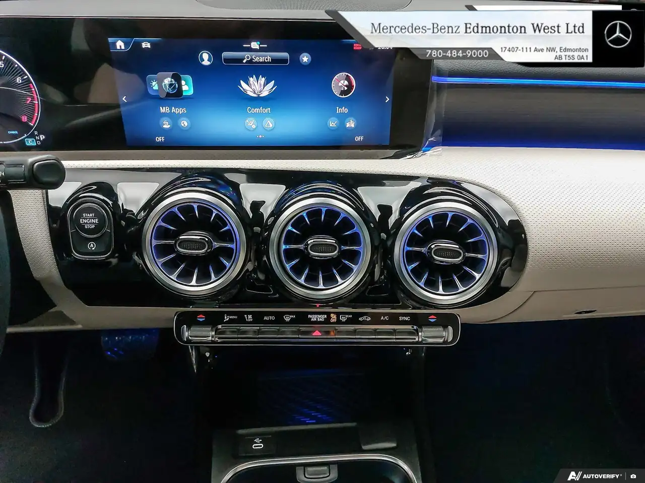 Mercedes-Benz CLA снимка Mercedes-Benz CLA