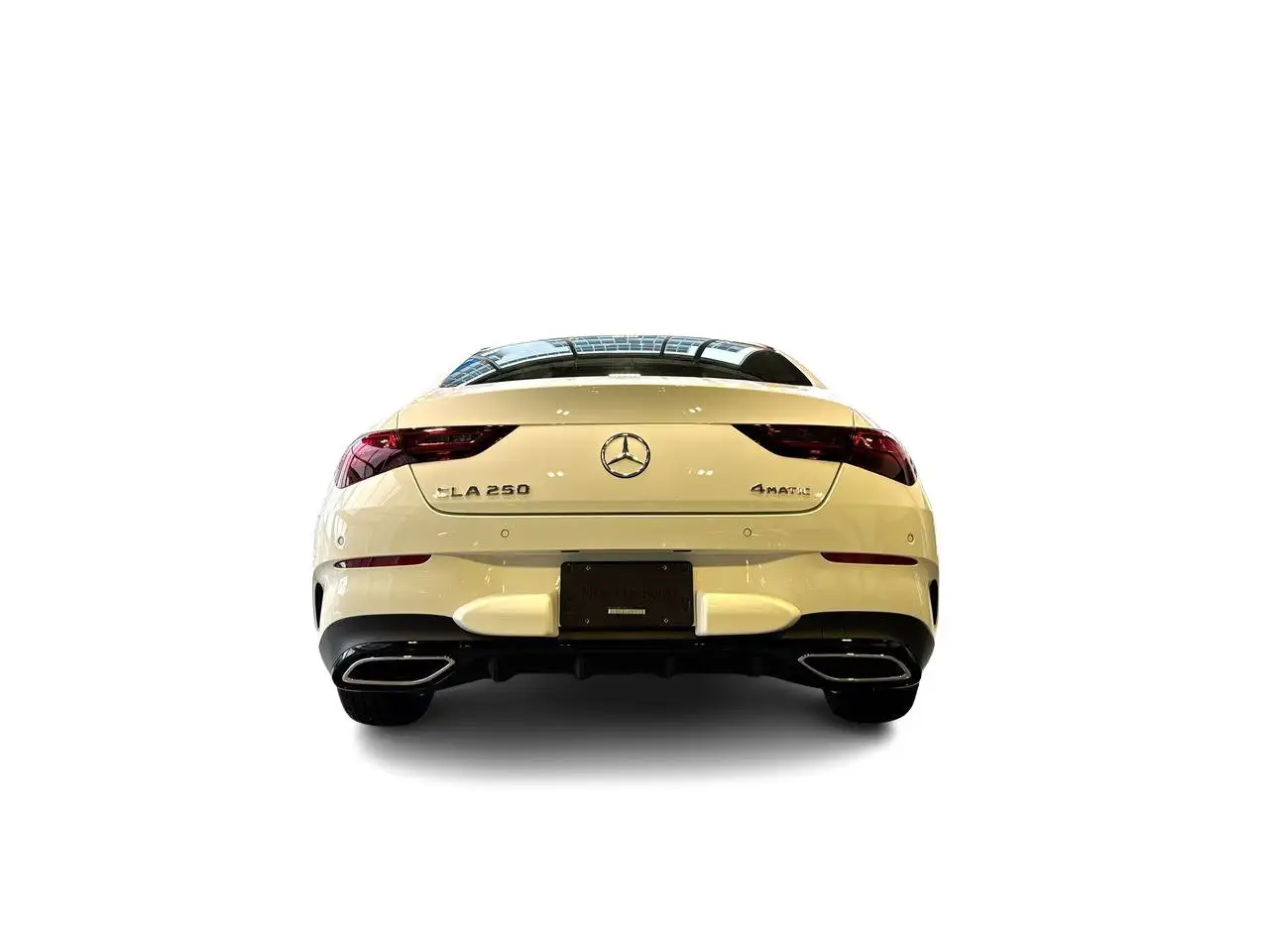 Mercedes-Benz CLA снимка Mercedes-Benz CLA