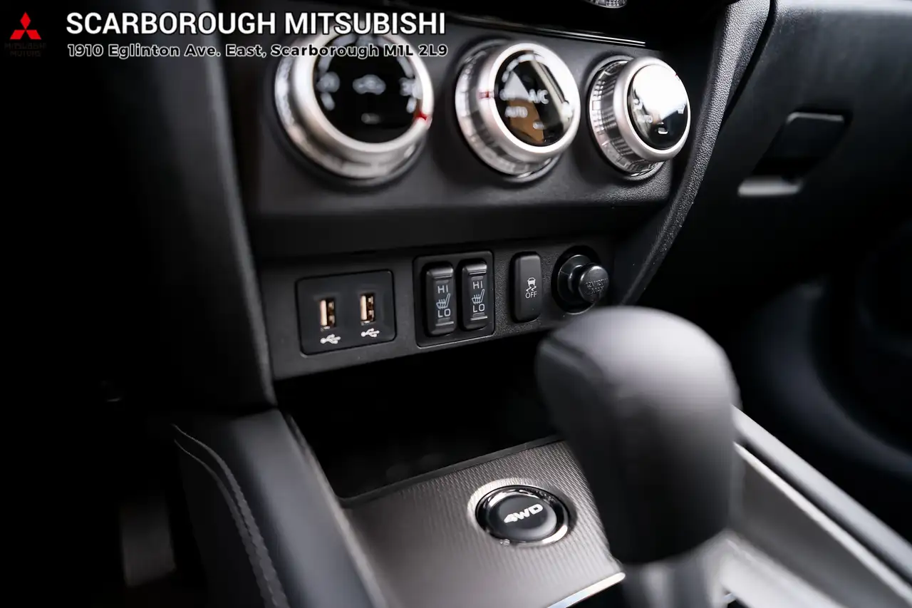 Mitsubishi RVR снимка Mitsubishi RVR