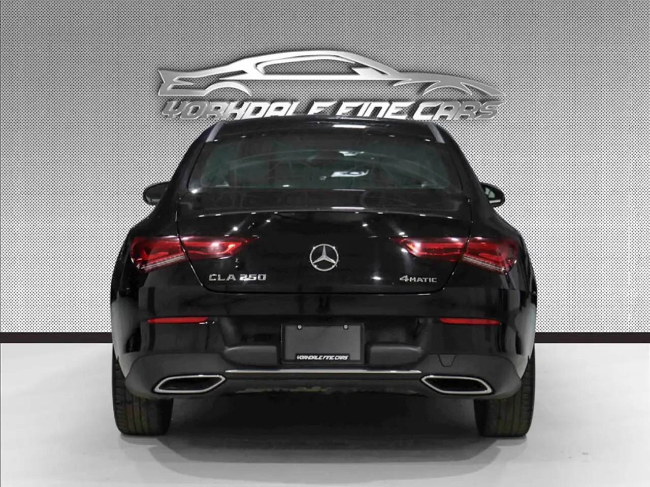 Mercedes-Benz CLA снимка Mercedes-Benz CLA