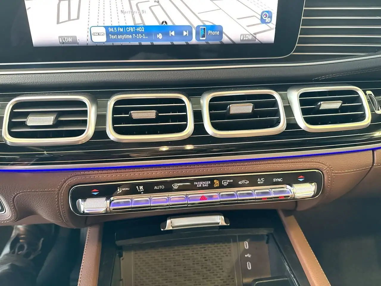 Mercedes-Benz GLE снимка Mercedes-Benz GLE