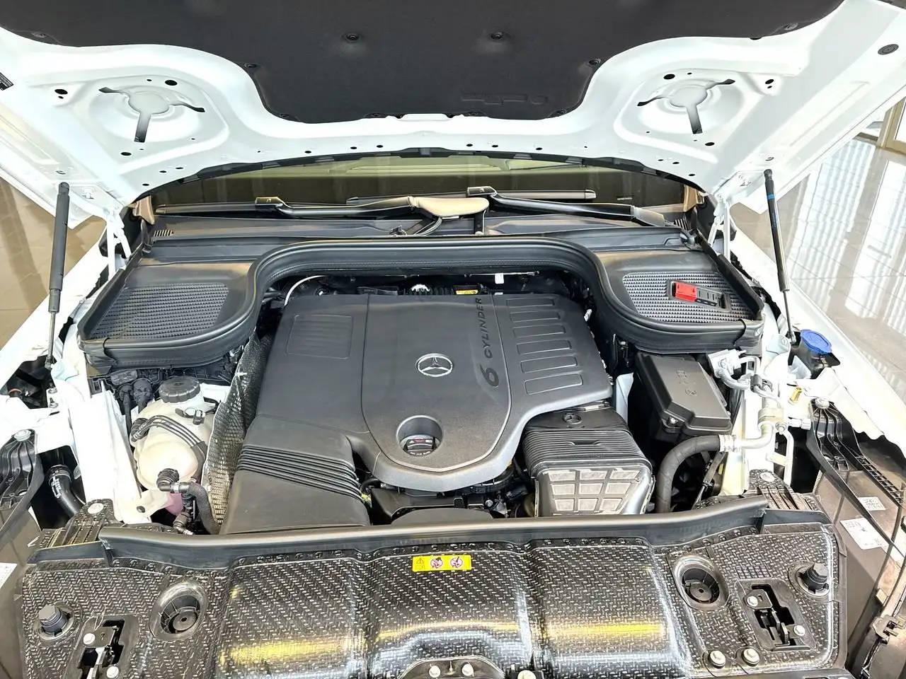 Mercedes-Benz GLE снимка Mercedes-Benz GLE