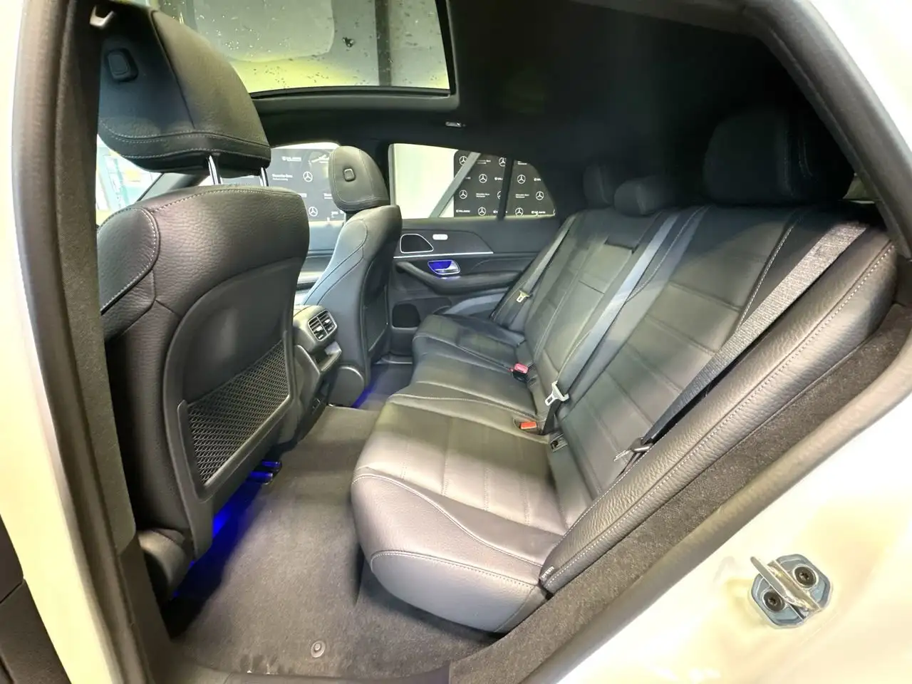 Mercedes-Benz GLE снимка Mercedes-Benz GLE