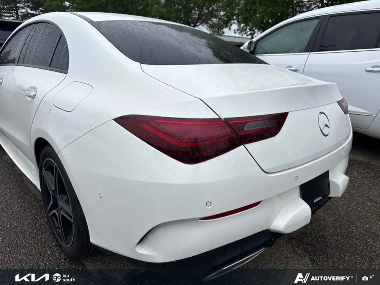 Mercedes-Benz CLA снимка Mercedes-Benz CLA