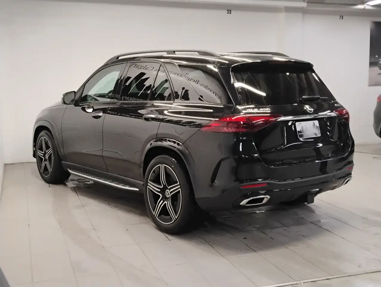 Mercedes-Benz GLE снимка Mercedes-Benz GLE