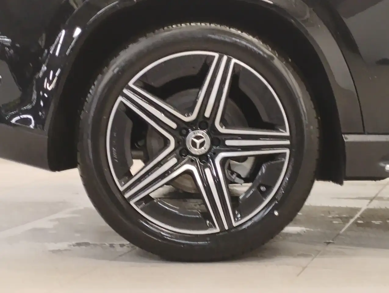 Mercedes-Benz GLE снимка Mercedes-Benz GLE