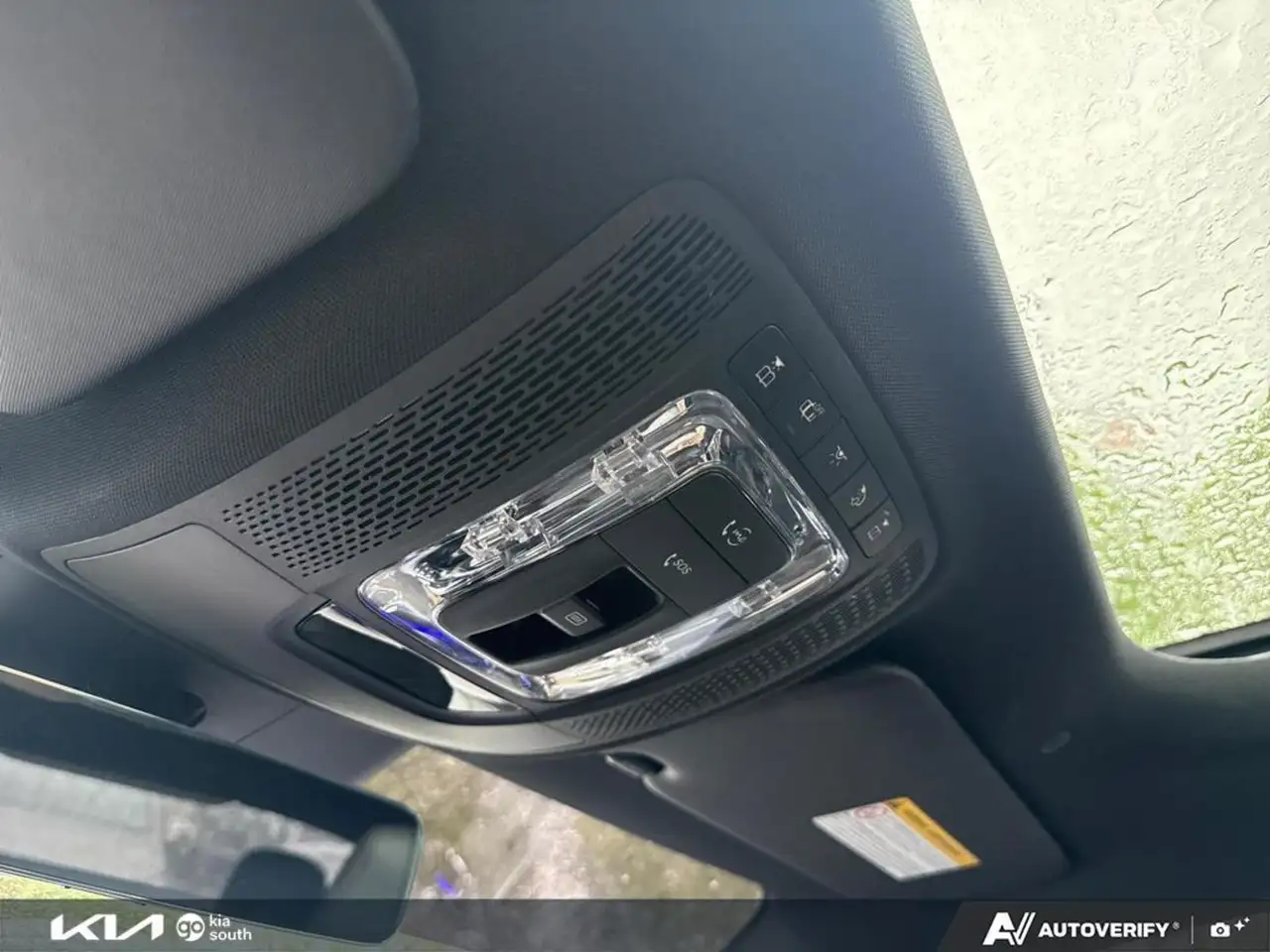 Mercedes-Benz CLA снимка Mercedes-Benz CLA