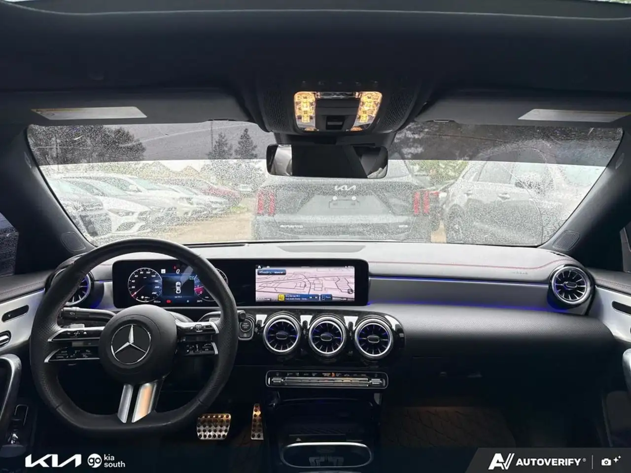 Mercedes-Benz CLA снимка Mercedes-Benz CLA