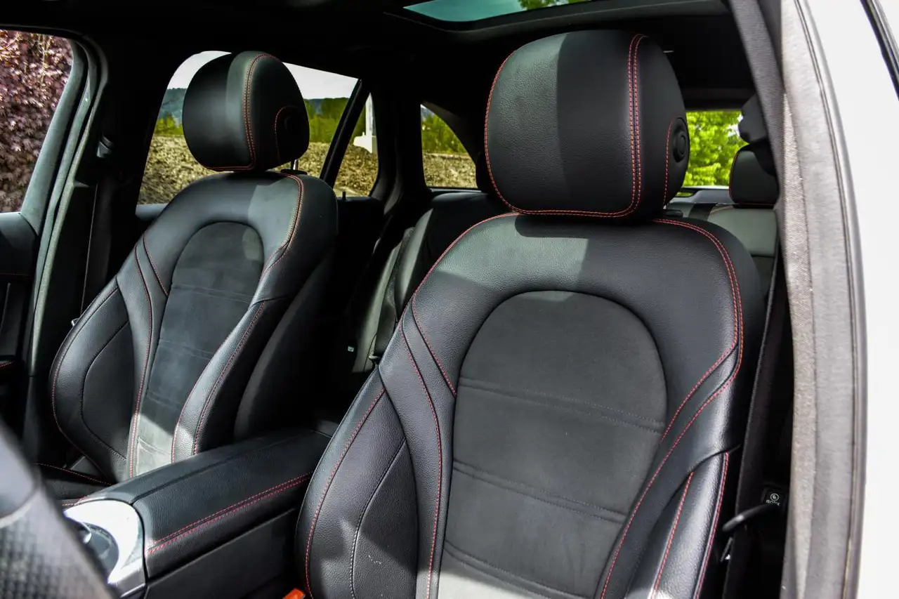 Mercedes-Benz GLC снимка Mercedes-Benz GLC
