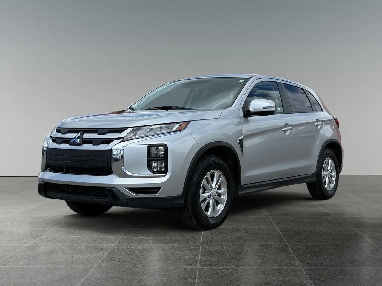 2024 Mitsubishi RVR