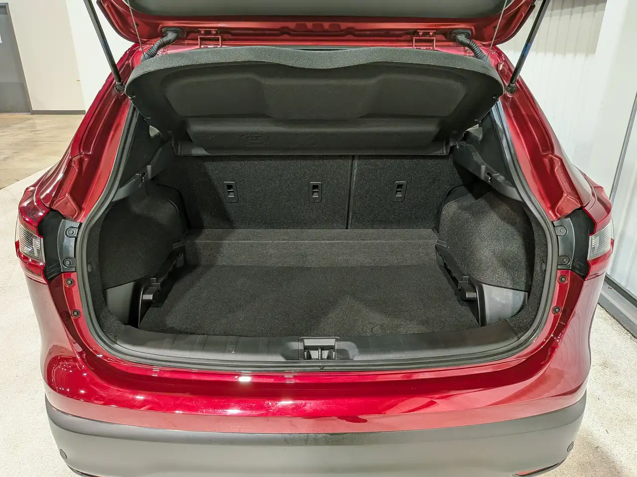 Nissan Qashqai снимка Nissan Qashqai
