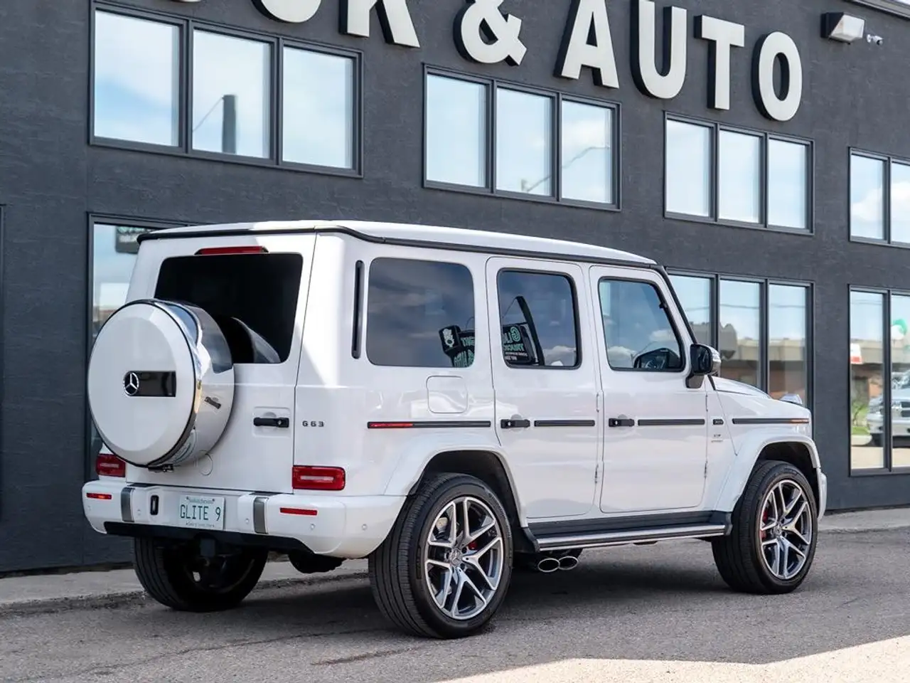 Mercedes-Benz G-Class снимка Mercedes-Benz G-Class