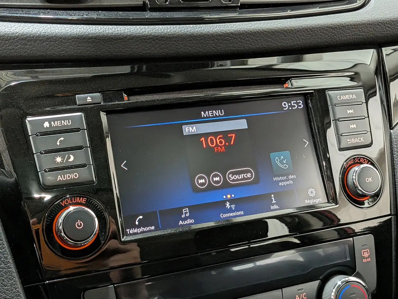 Nissan Qashqai снимка Nissan Qashqai