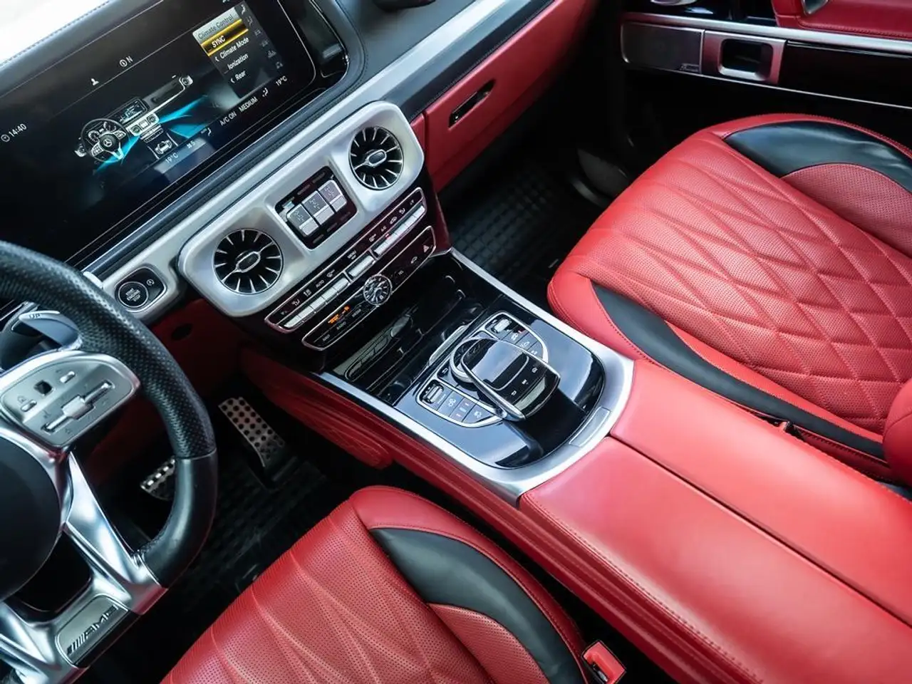 Mercedes-Benz G-Class снимка Mercedes-Benz G-Class