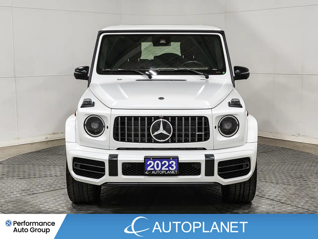 Mercedes-Benz G-Class снимка Mercedes-Benz G-Class