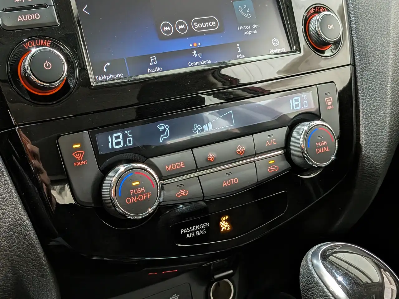 Nissan Qashqai снимка Nissan Qashqai