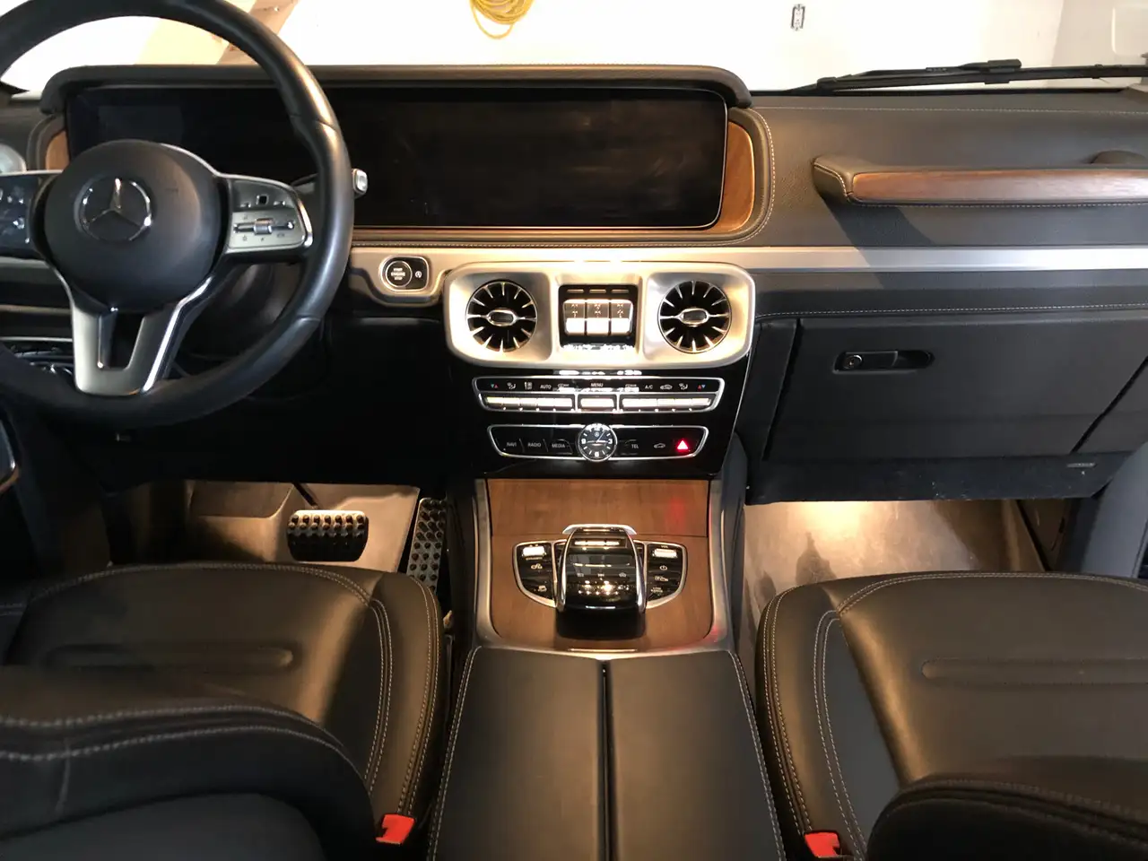 Mercedes-Benz G-Class снимка Mercedes-Benz G-Class